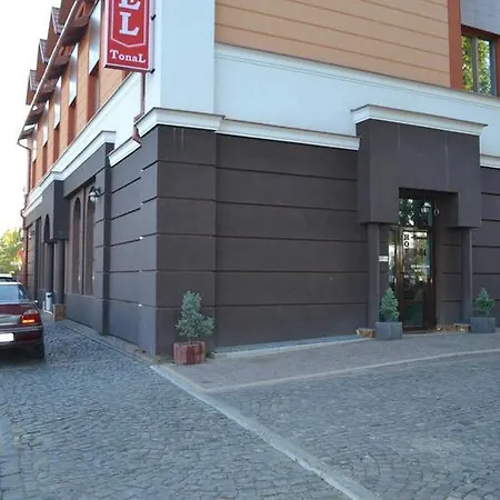 Hotel Tonal 3*