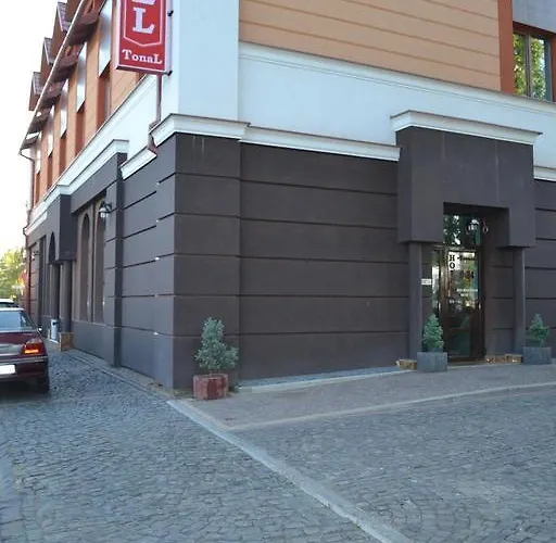 Hotel Tonal 3*
